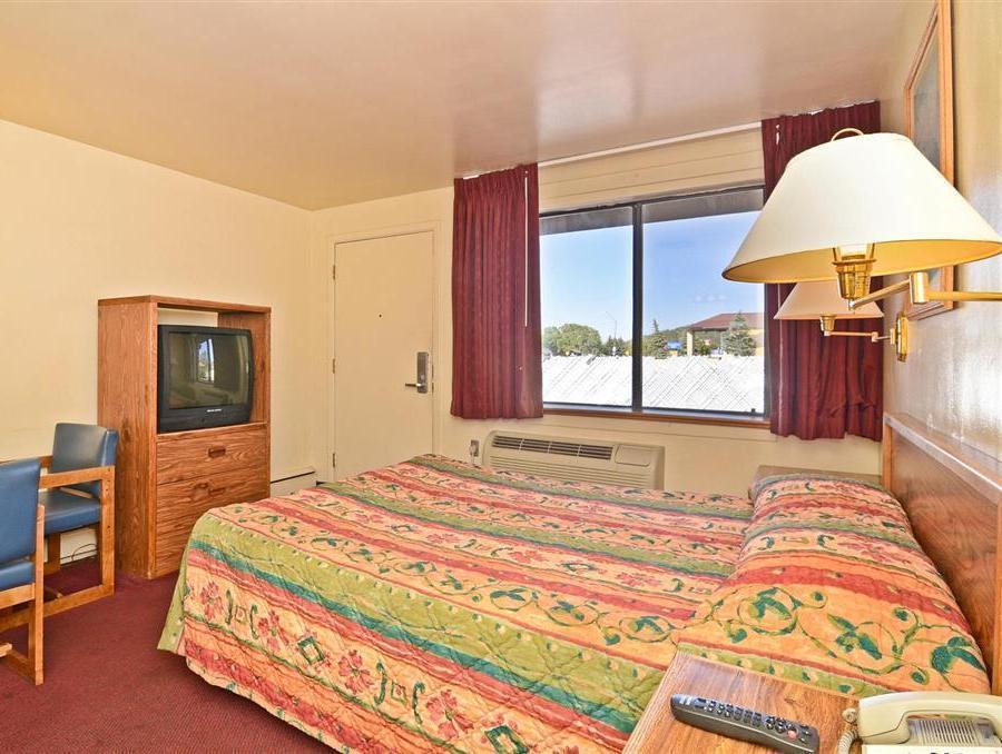 Super 8 By Wyndham Williams West Route 66 - Grand Canyon Area Dış mekan fotoğraf